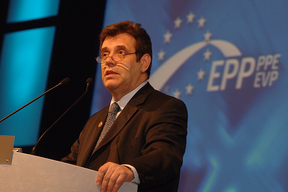 Vojislav Koštunica at EPP Congress in Rome in 2006